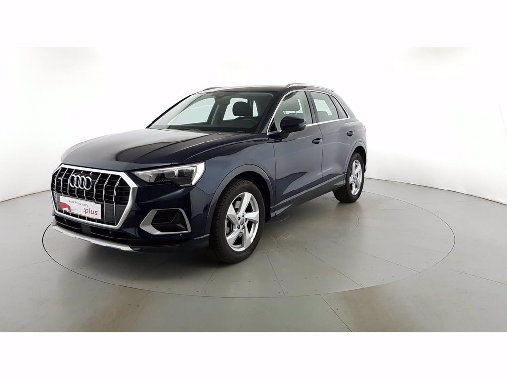 AUDI Q3 40 2.0 tfsi business advanced quattro s-tronic